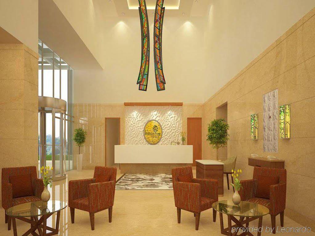 Lemon Tree Hotel, Gachibowli, Hyderabad Exteriör bild