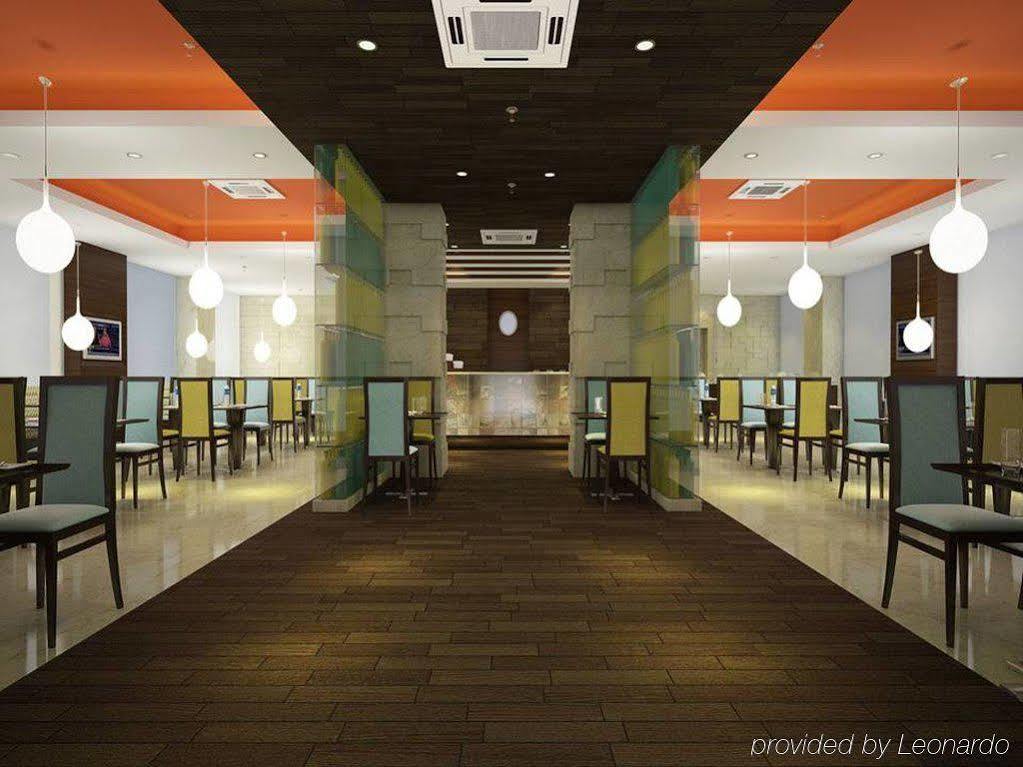 Lemon Tree Hotel, Gachibowli, Hyderabad Exteriör bild